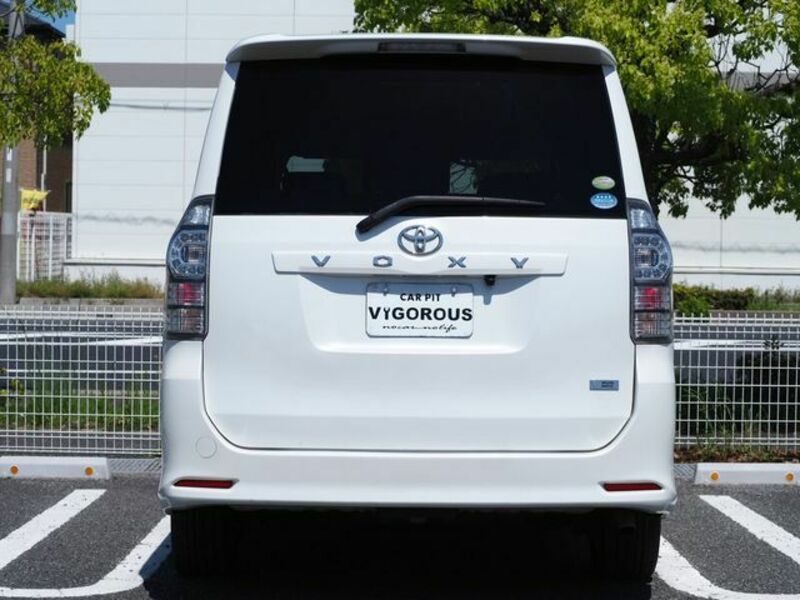 VOXY-11