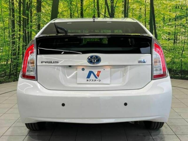 PRIUS-14