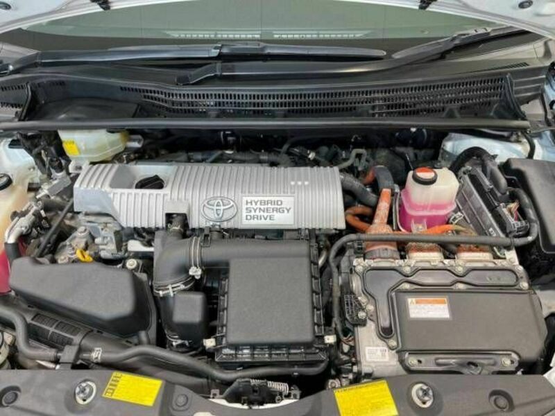 PRIUS-17