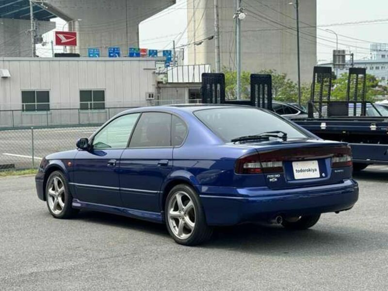 LEGACY B4