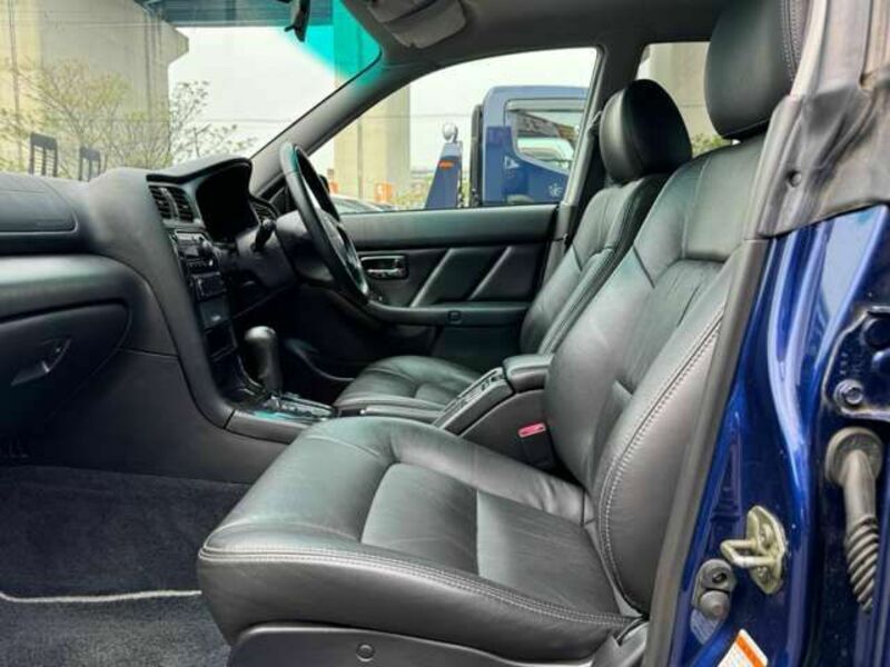 LEGACY B4