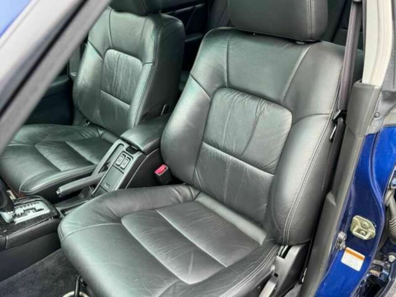 LEGACY B4