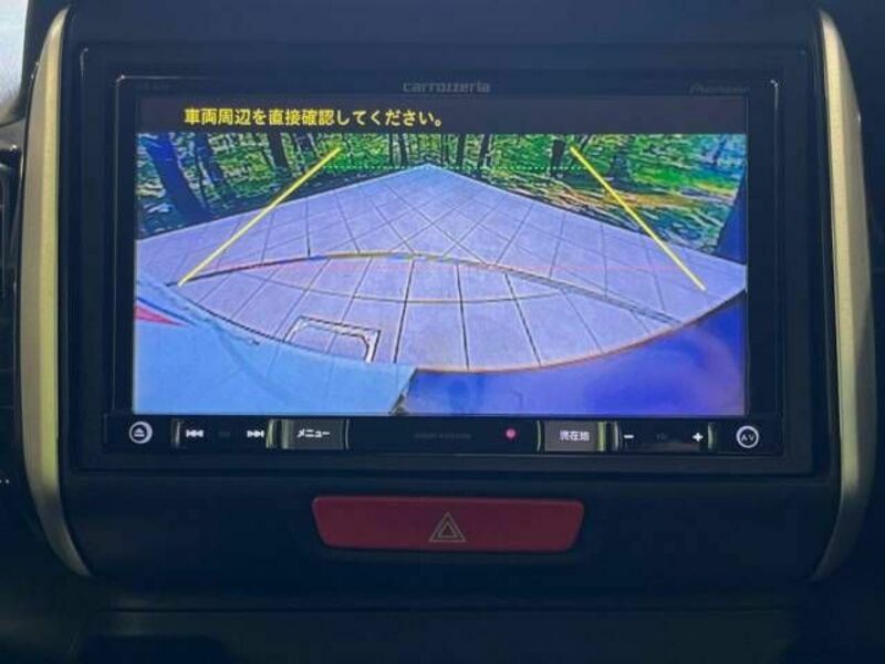 N BOX CUSTOM-3