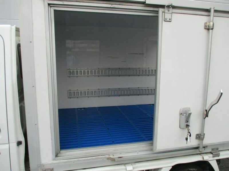 CARRY TRUCK-10