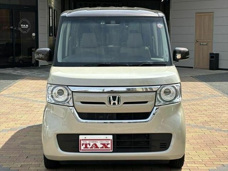 N BOX