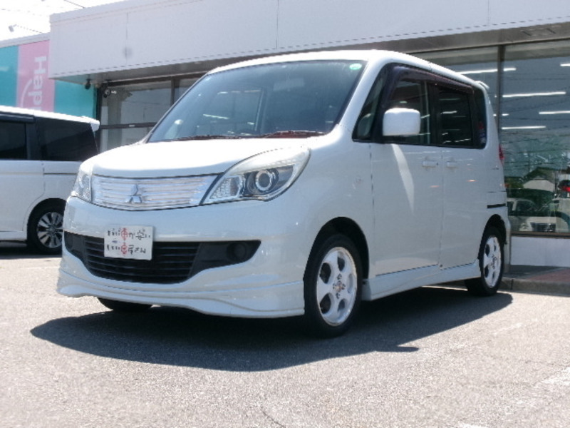 DELICA D2
