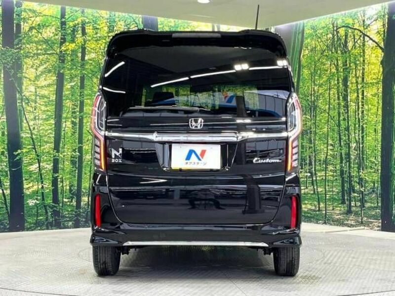 N BOX CUSTOM-14
