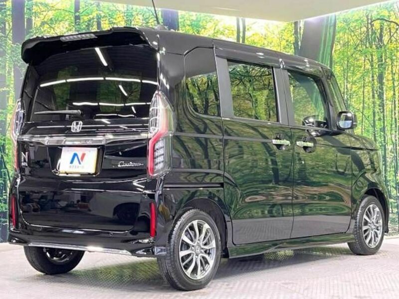 N BOX CUSTOM-16