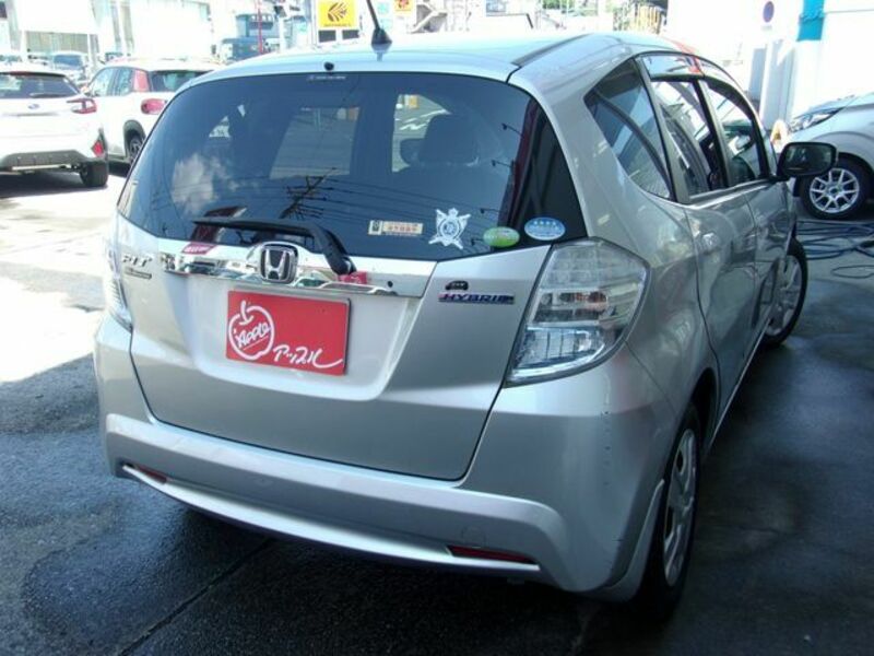 FIT HYBRID-2