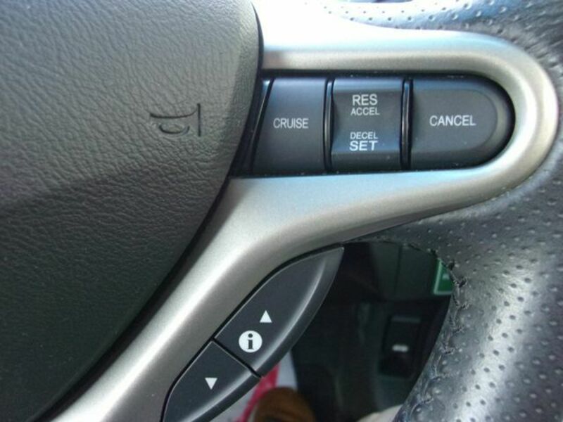 FIT HYBRID-8