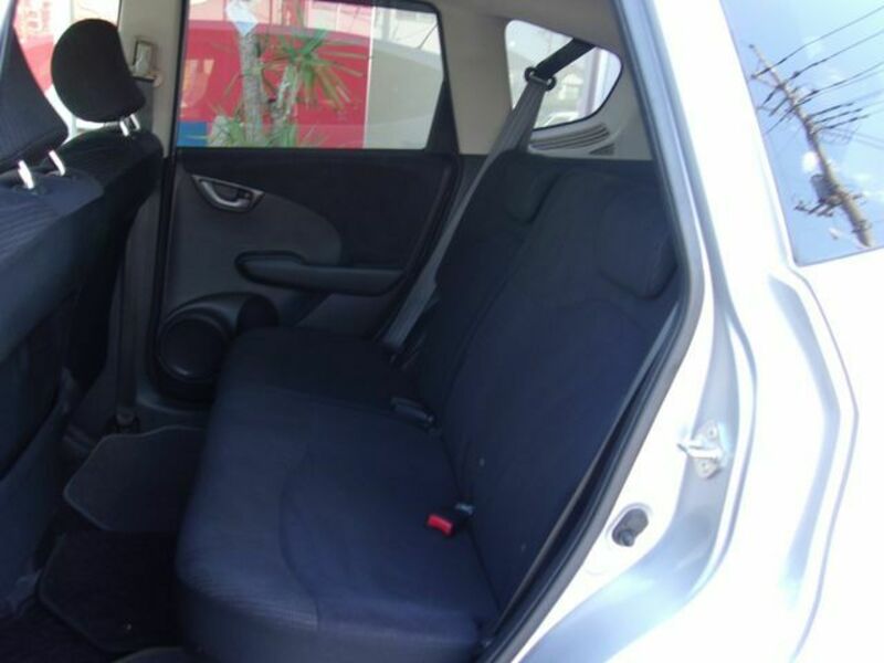 FIT HYBRID-10