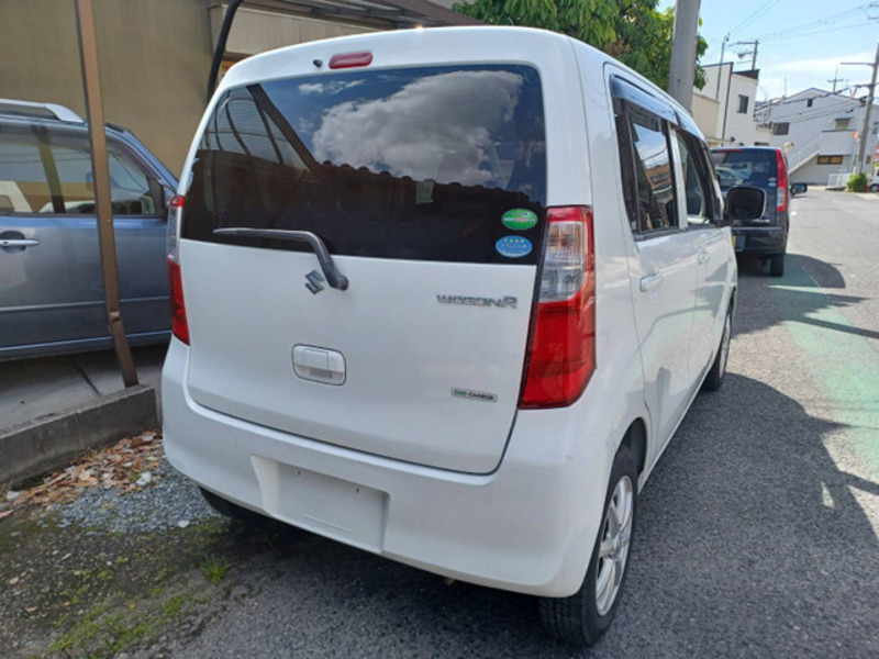 WAGON R-7