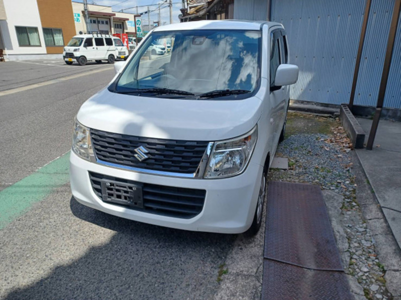 WAGON R