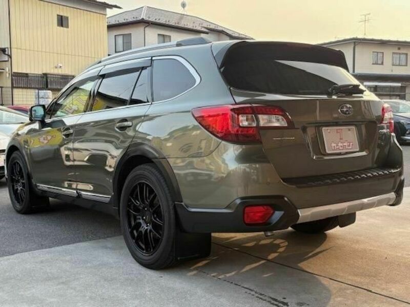 LEGACY OUTBACK