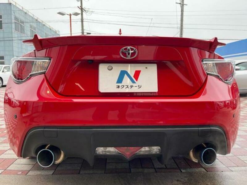 86
