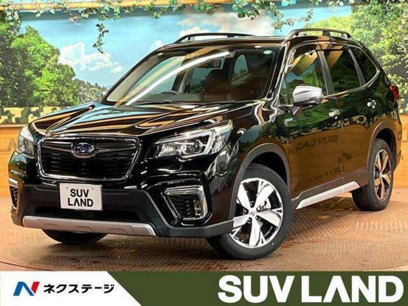 SUBARU　FORESTER