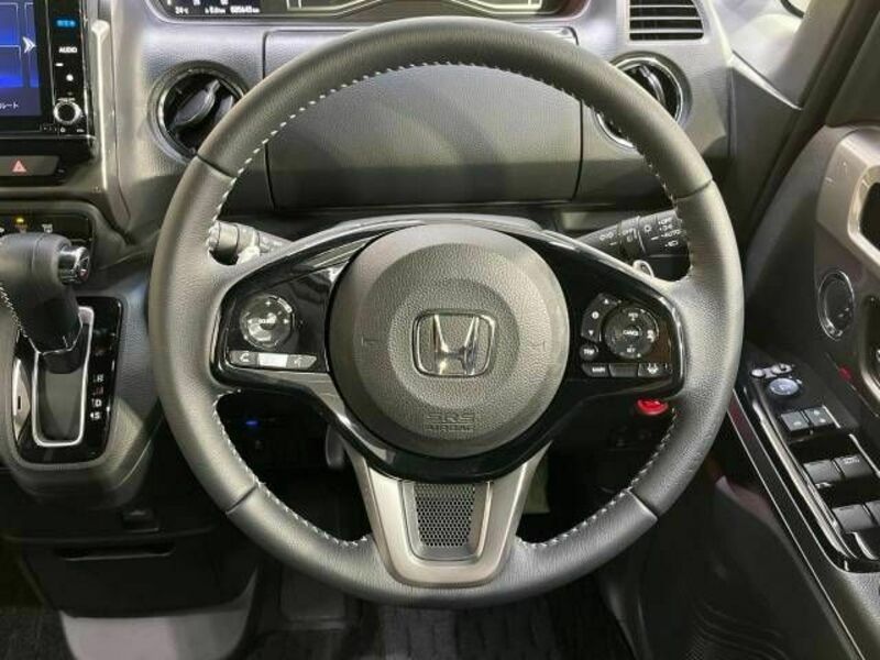 N BOX CUSTOM-10