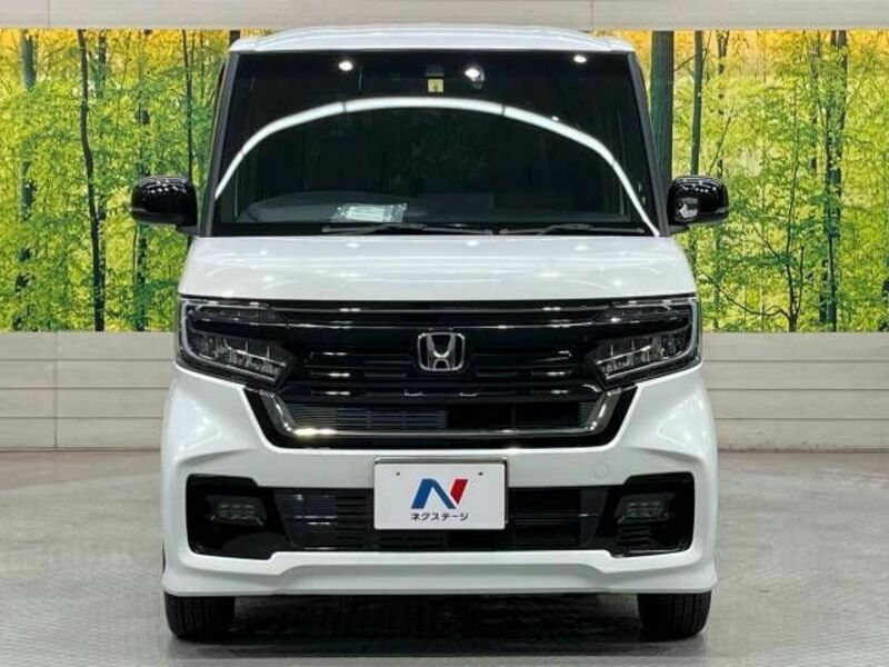 N BOX CUSTOM-13