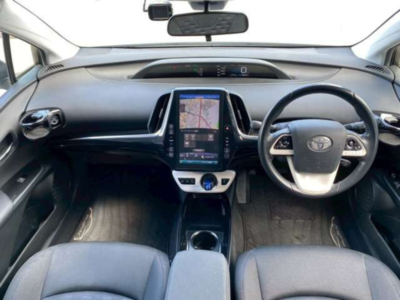 PRIUS PHV-18