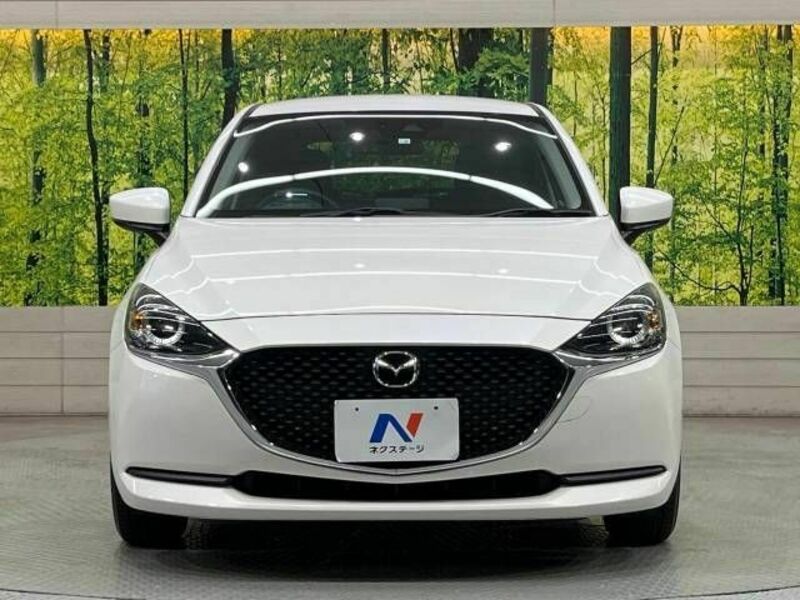 MAZDA2