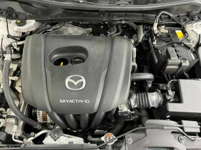 MAZDA2