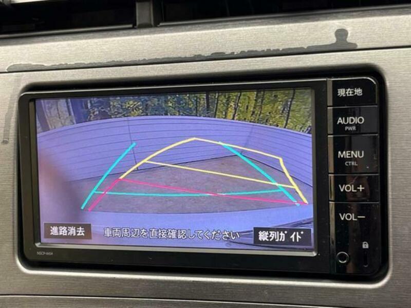 PRIUS-4