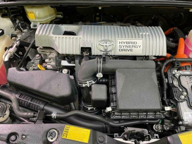 PRIUS-18