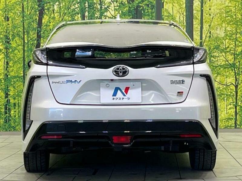 PRIUS PHV-15