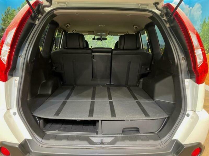 X-TRAIL-10