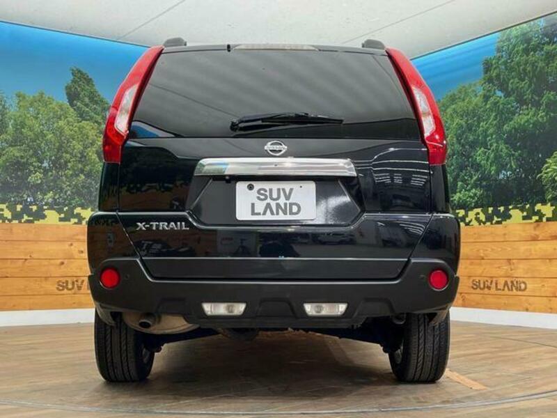 X-TRAIL-1