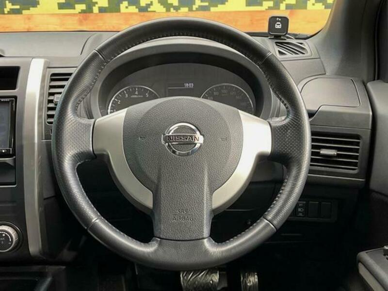 X-TRAIL-11