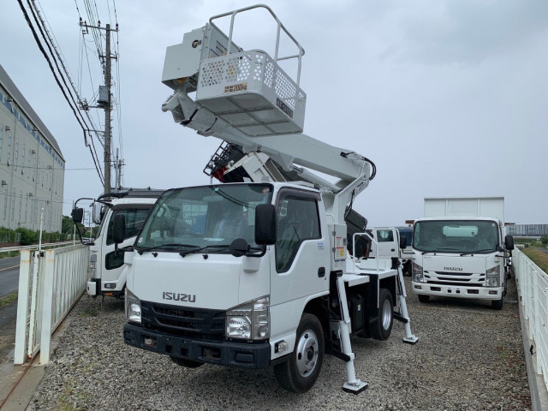 ISUZU ELF