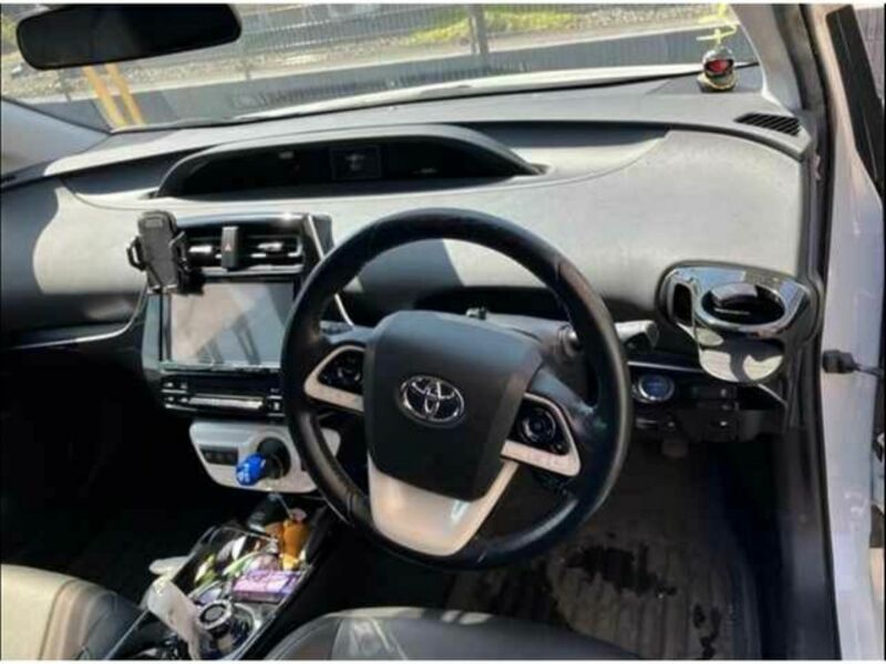 PRIUS-1