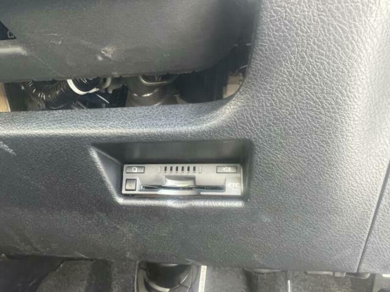 AURIS