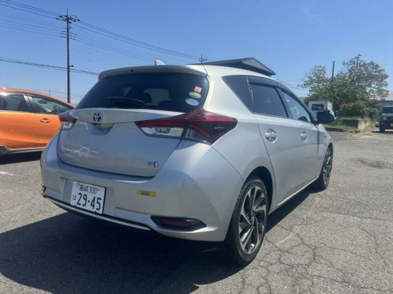 AURIS
