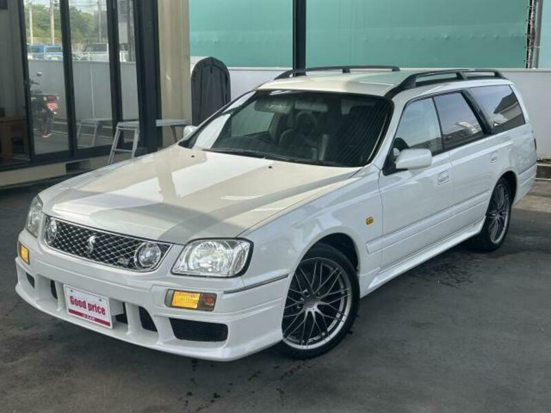 NISSAN　STAGEA