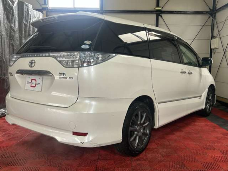 ESTIMA HYBRID