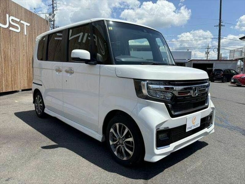 N BOX CUSTOM