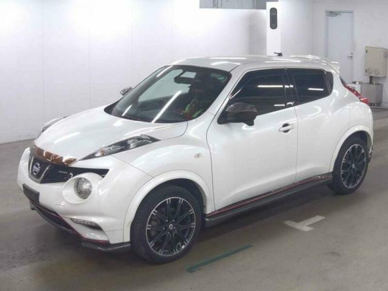 NISSAN　JUKE
