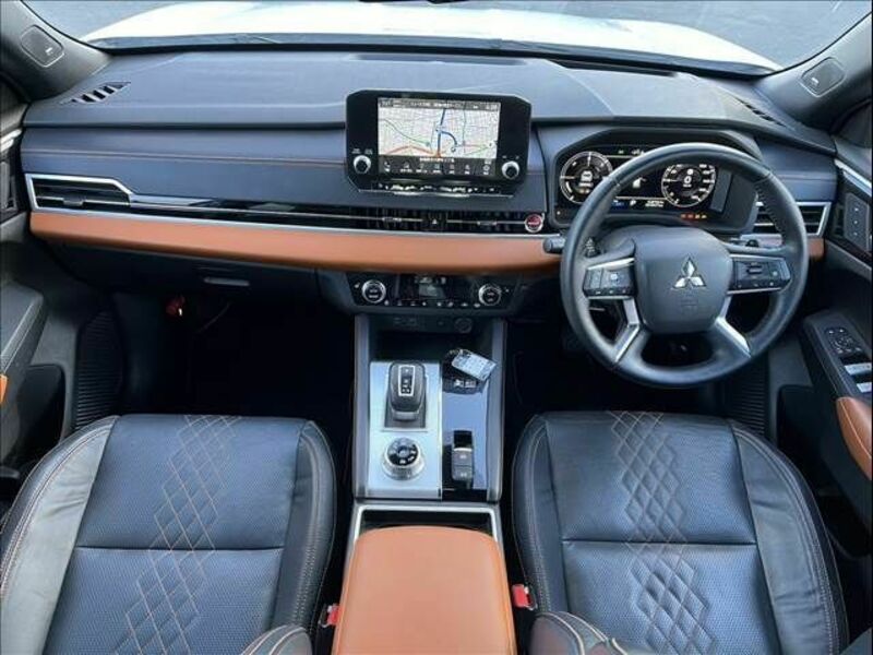 OUTLANDER PHEV