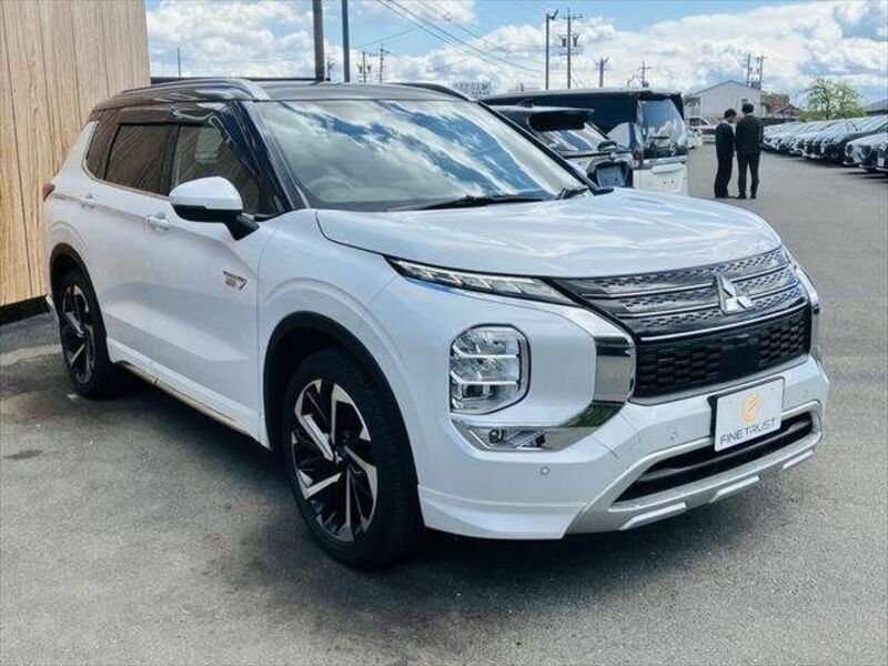 OUTLANDER PHEV
