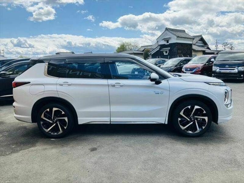 OUTLANDER PHEV