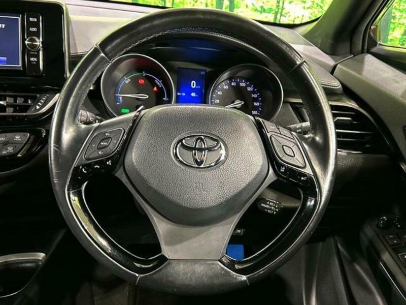 C-HR-10