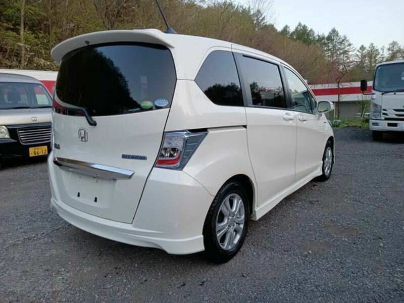 FREED HYBRID-5