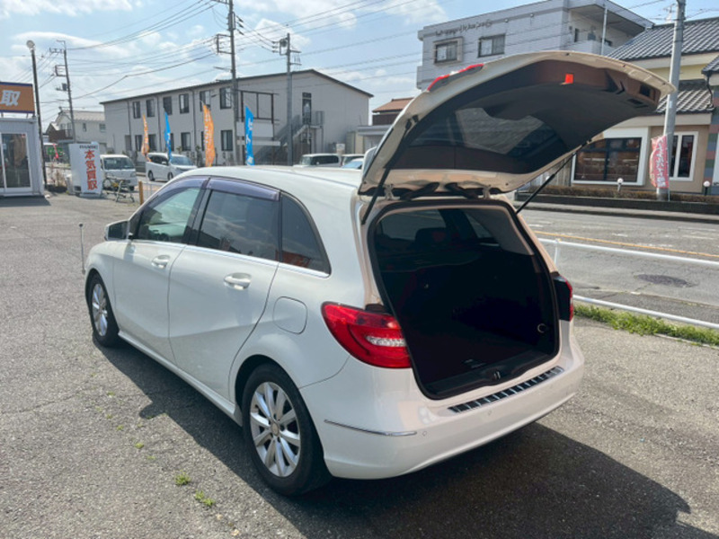 B-CLASS