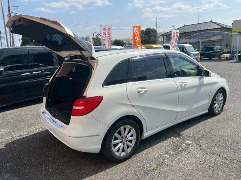 B-CLASS