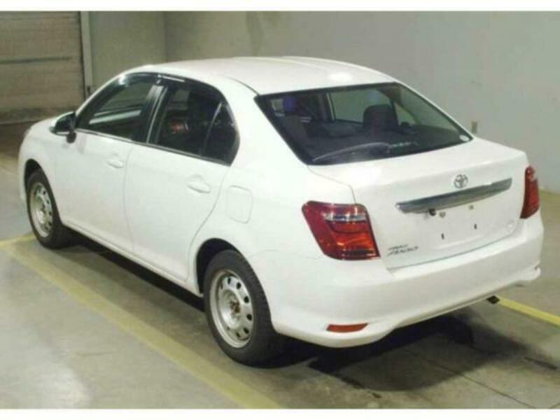 COROLLA AXIO