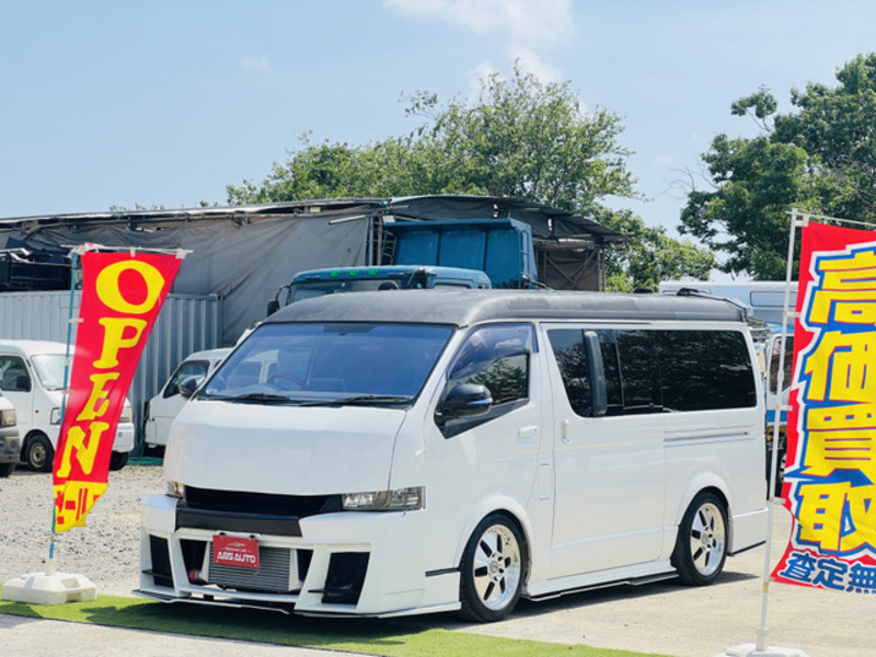 HIACE VAN