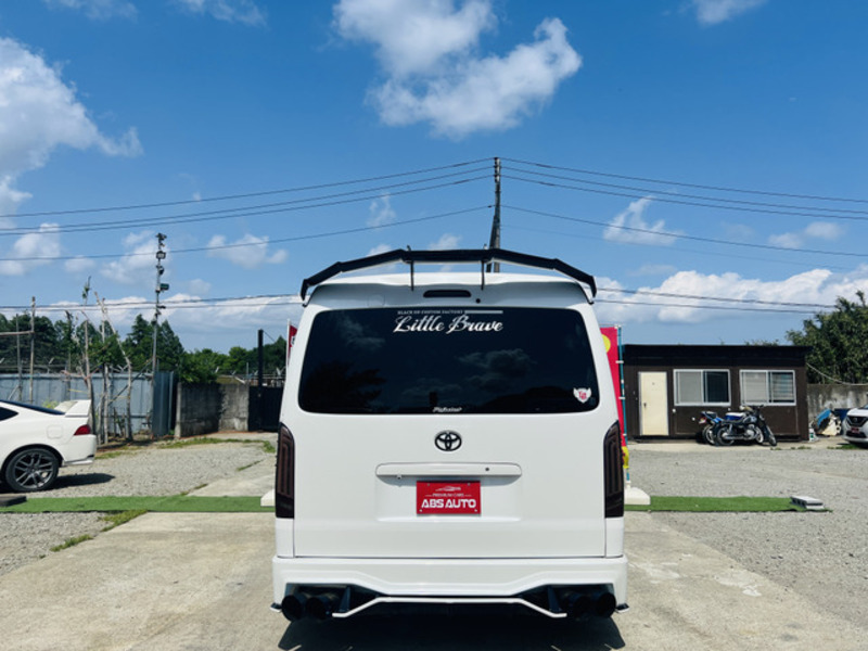 HIACE VAN
