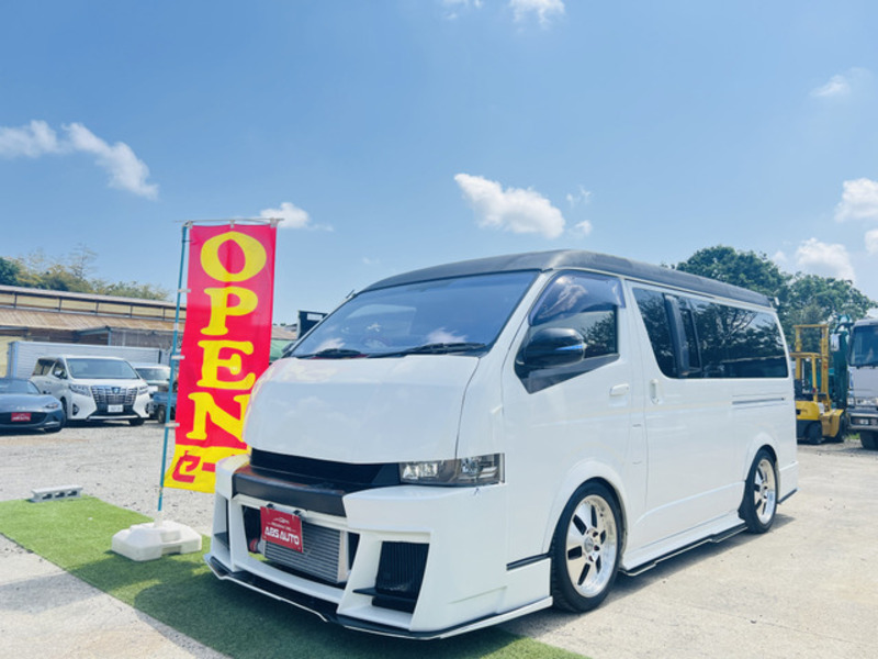 HIACE VAN